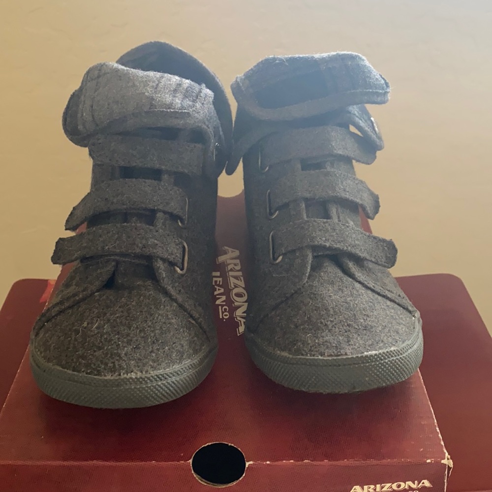 Arizona Jean shoes